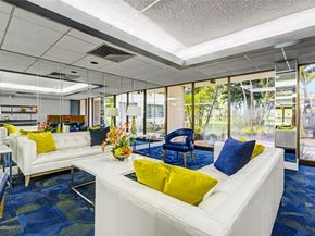 4330 Hillcrest Dr 405, Hollywood FL 33021