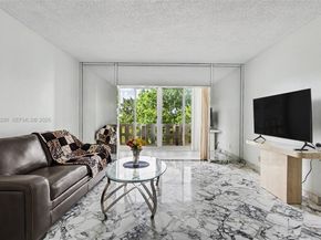 4330 Hillcrest Dr 405, Hollywood FL 33021