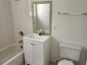 14240 NW 22nd Ave 3, Opa-Locka FL 33054