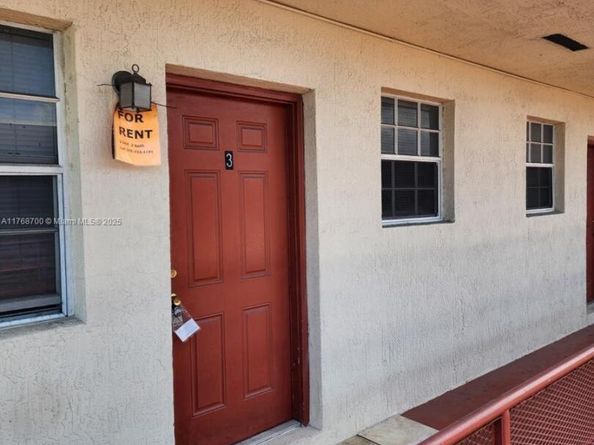 14240 NW 22nd Ave 3, Opa-Locka FL 33054