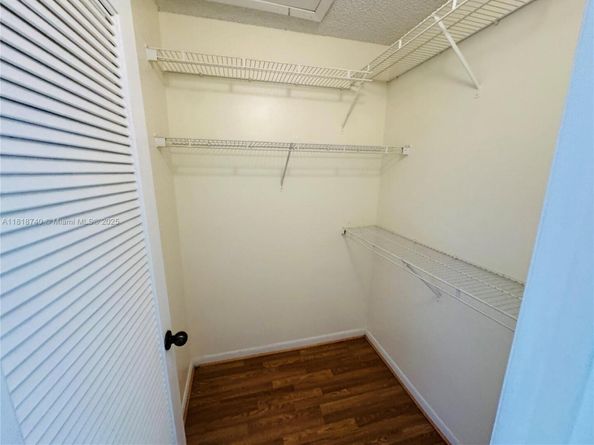 3445 NW 44th St 201, Oakland Park FL 33309