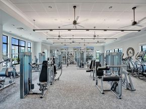 2343 Rollingwood Ct, Oakland Park FL 33309