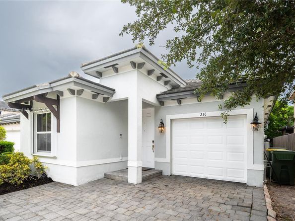 236 SE 32nd Ave, Homestead FL 33033