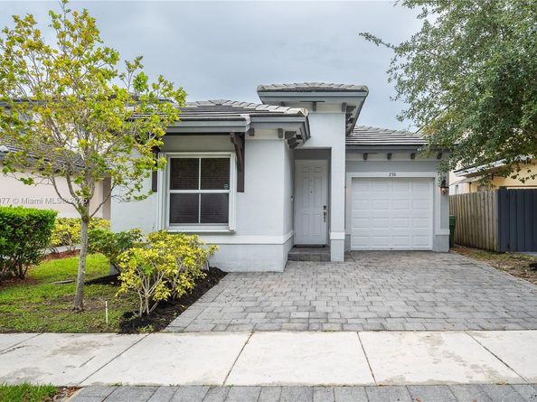 236 SE 32nd Ave, Homestead FL 33033