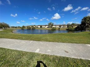 7317 NW 174th Ter 102, Hialeah FL 33015