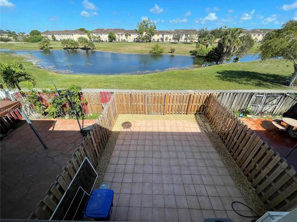 7317 NW 174th Ter 102, Hialeah FL 33015