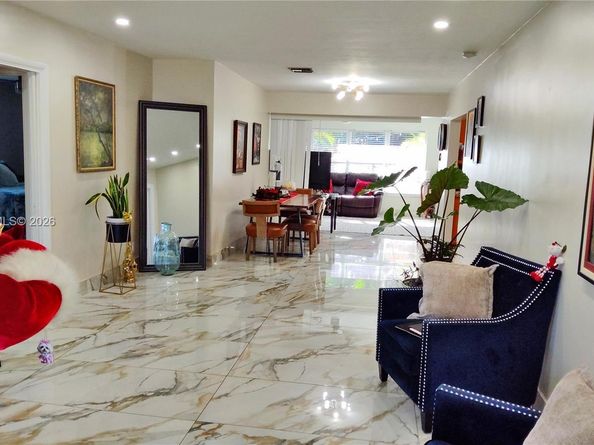 2614 Fillmore St, Hollywood FL 33020