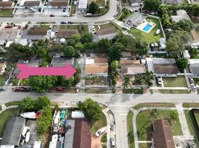 20001 NW 43rd Pl, Miami Gardens FL 33055