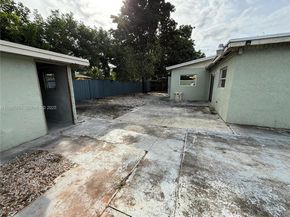 20001 NW 43rd Pl, Miami Gardens FL 33055