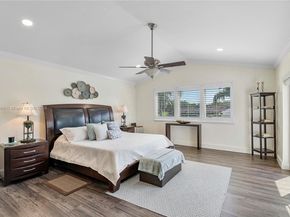 20230 NW 7th St, Pembroke Pines FL 33029