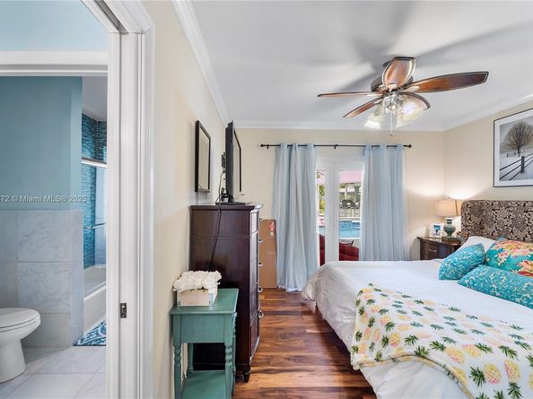 17640 Old Cutler Rd, Palmetto Bay FL 33157
