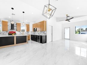 6229 N Arthur St, Hollywood FL 33024