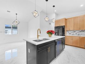 6229 N Arthur St, Hollywood FL 33024