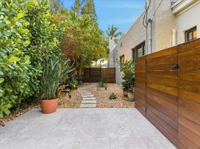 1737 SW 10th St, Miami FL 33135