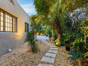 1737 SW 10th St, Miami FL 33135