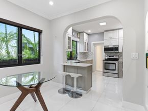 1737 SW 10th St, Miami FL 33135