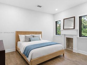 1737 SW 10th St, Miami FL 33135