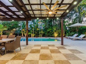 1737 SW 10th St, Miami FL 33135