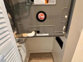 4879 N Hemingway Cir, Margate FL 33063