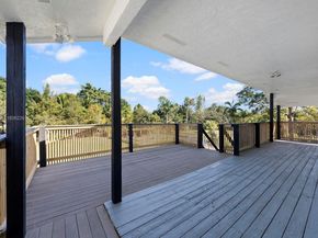 18901 SW 59th St, Southwest Ranches FL 33332