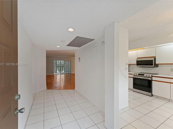 1704 Andros Isle C2, Coconut Creek FL 33066