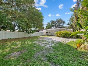 2231 Cleveland St, Hollywood FL 33020