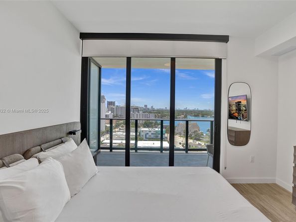 580 72nd St 1208, Miami Beach FL 33141