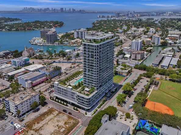 580 72nd St 1208, Miami Beach FL 33141