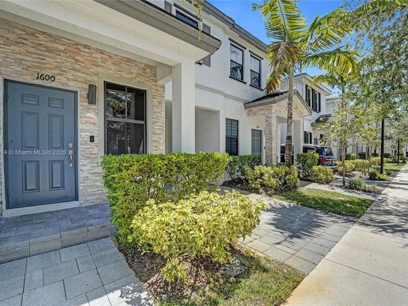 1600 SW 28 Street 0, Fort Lauderdale FL 33315