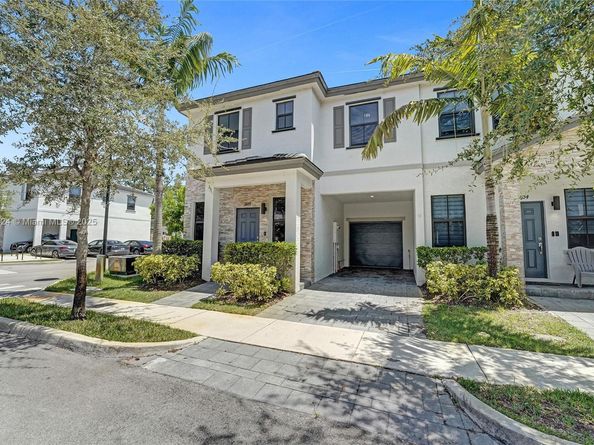 1600 SW 28 Street 0, Fort Lauderdale FL 33315