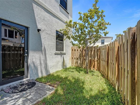 1600 SW 28 Street 0, Fort Lauderdale FL 33315