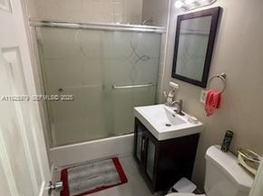 3795 NW 165th St, Miami Gardens FL 33054