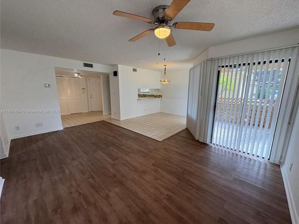 8444 Shadow Ct 43, Coral Springs FL 33071