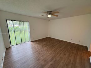 8444 Shadow Ct 43, Coral Springs FL 33071