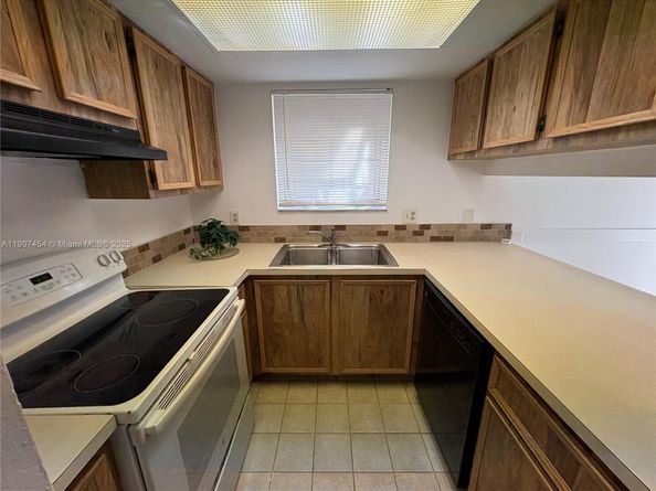 8444 Shadow Ct 43, Coral Springs FL 33071