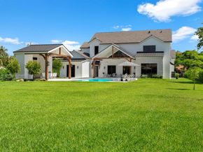 7930 SW 58th St, Miami FL 33143