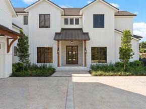 7930 SW 58th St, Miami FL 33143