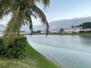 14212 SW 121st Pl 6, Miami FL 33186