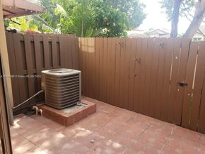 14212 SW 121st Pl 6, Miami FL 33186