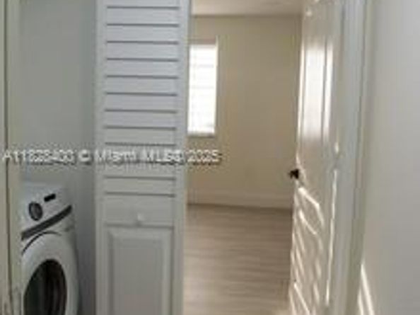 968 N 18th Ct, Hollywood FL 33020