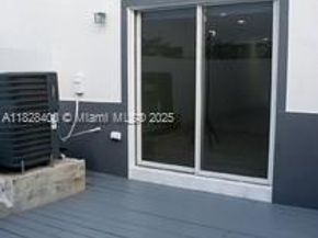 968 N 18th Ct, Hollywood FL 33020