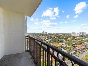 3232 SW 22nd Ter 1609, Miami FL 33145