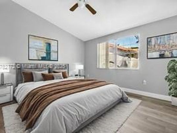 412 NW 108th Ter, Pembroke Pines FL 33026