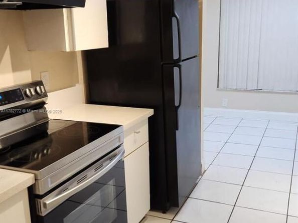 Undisclosed Address #A11782772, Pembroke Pines FL 33026