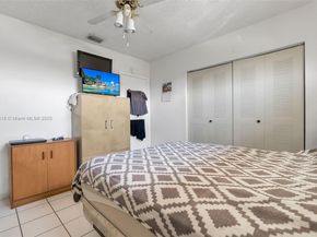 7698 W 34th Ln 10202, Hialeah FL 33018
