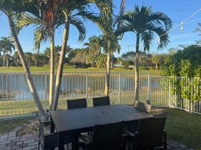 920 Golden Cane Dr, Weston FL 33327