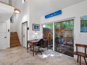 3235 Mcdonald St 5, Miami FL 33133