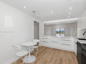 2500 Parkview Dr 821, Hallandale Beach FL 33009