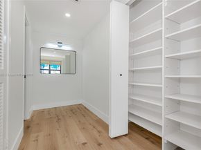 2500 Parkview Dr 821, Hallandale Beach FL 33009