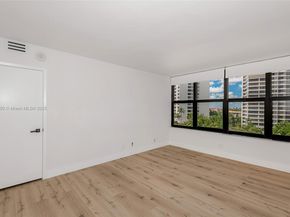 2500 Parkview Dr 821, Hallandale Beach FL 33009